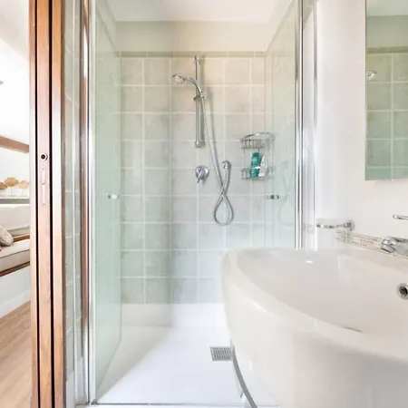 Apartman San Cesareo 44 *